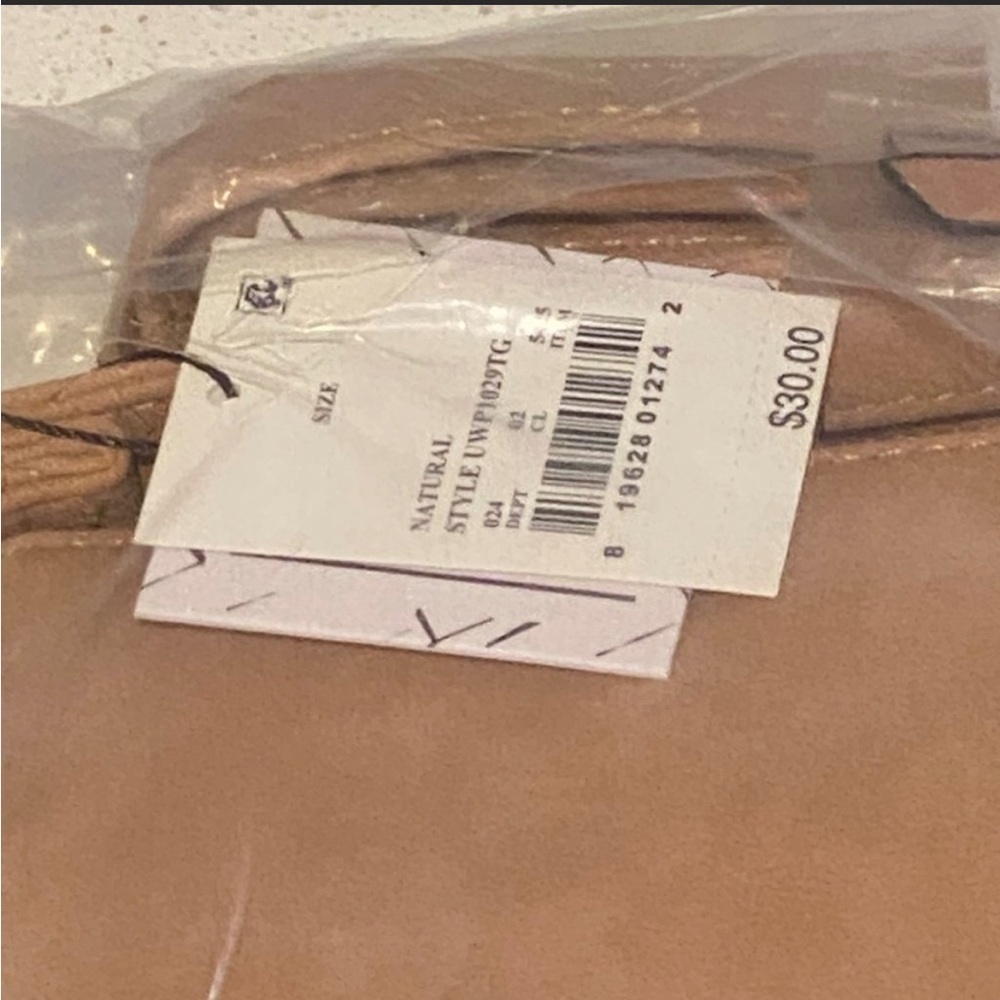 Tan Bag With Strap NEW With Tags! - Picture 5 of 6